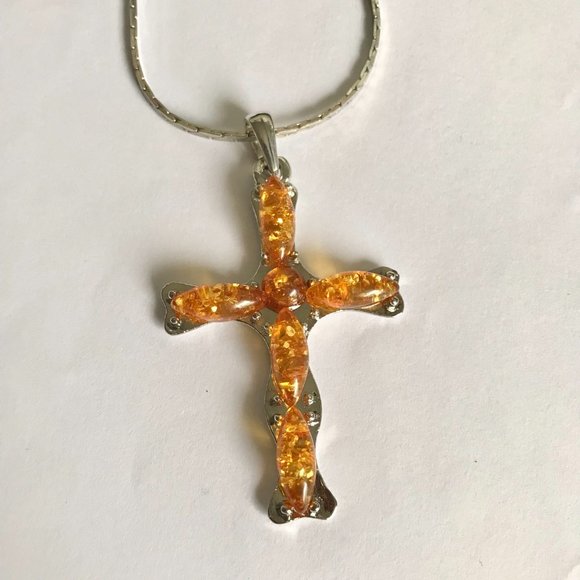 Vintage Honey Amber Cross Pendant Necklace Silver Plated Simulated Acrylic 24" - Picture 9 of 11